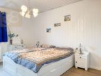Schlafzimmer 1 - Modernisierte 4-Zimmerwohnung mit Balkon & Stellplatz in SZ-Lebenstedt! Meine Wohnung=Mein Partner!