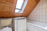 DG Badezimmer - Zwei Reihenmittelhäuser mit 260 m² Wohnfläche & Garten! Mein Haus = Mein Partner!