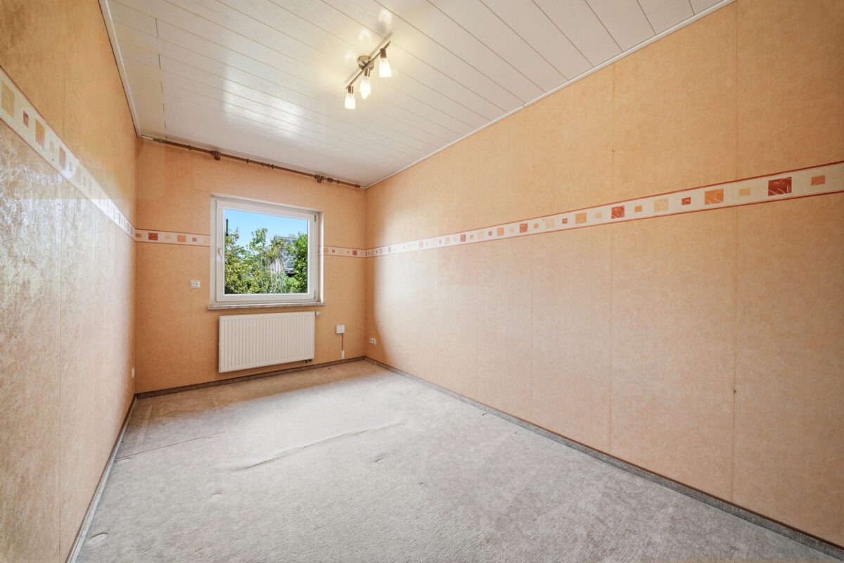 Arbeitszimmer EG