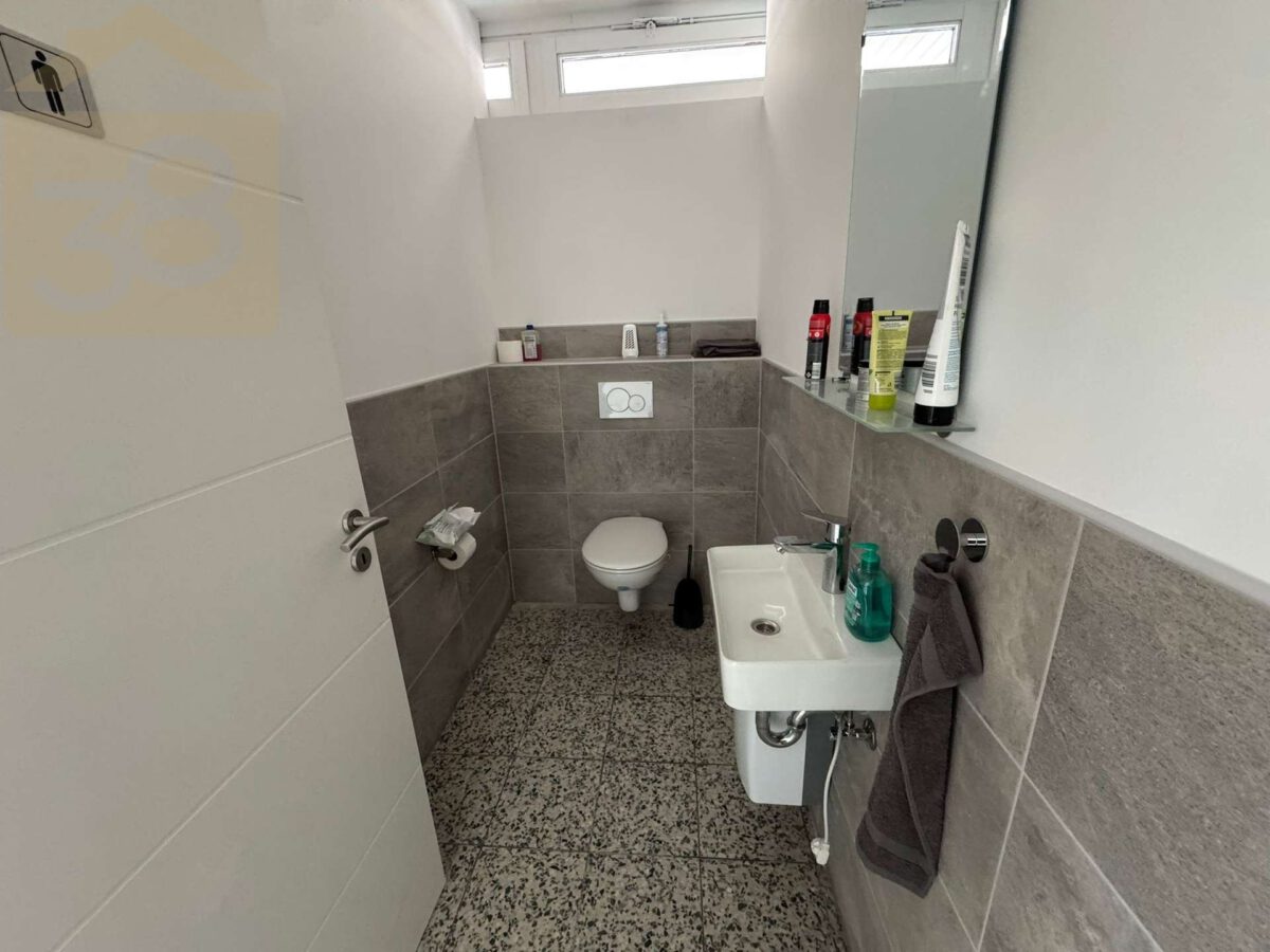 WC 2