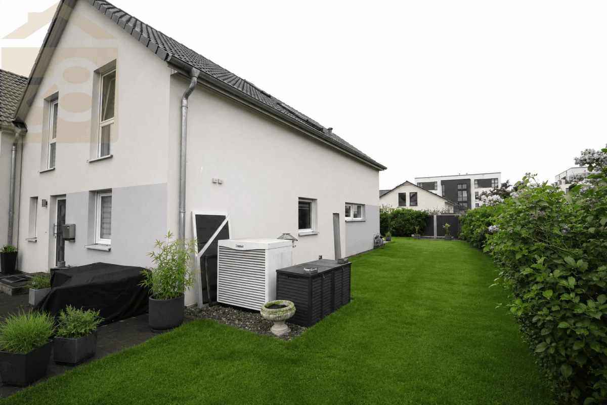 Hausansicht Seite