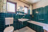 Badezimmer OG - Reihenmittelhaus mit Garten und Garage in Broitzem! Meine Immobilie = Mein Partner!