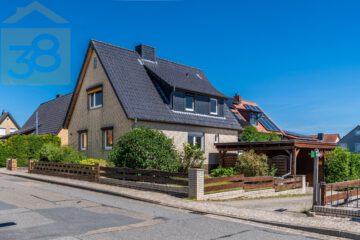 Einfamilienhaus in Tappenbeck mit Carport und Garten! Meine Immobilie = Mein Partner!, 38479 Tappenbeck, Einfamilienhaus