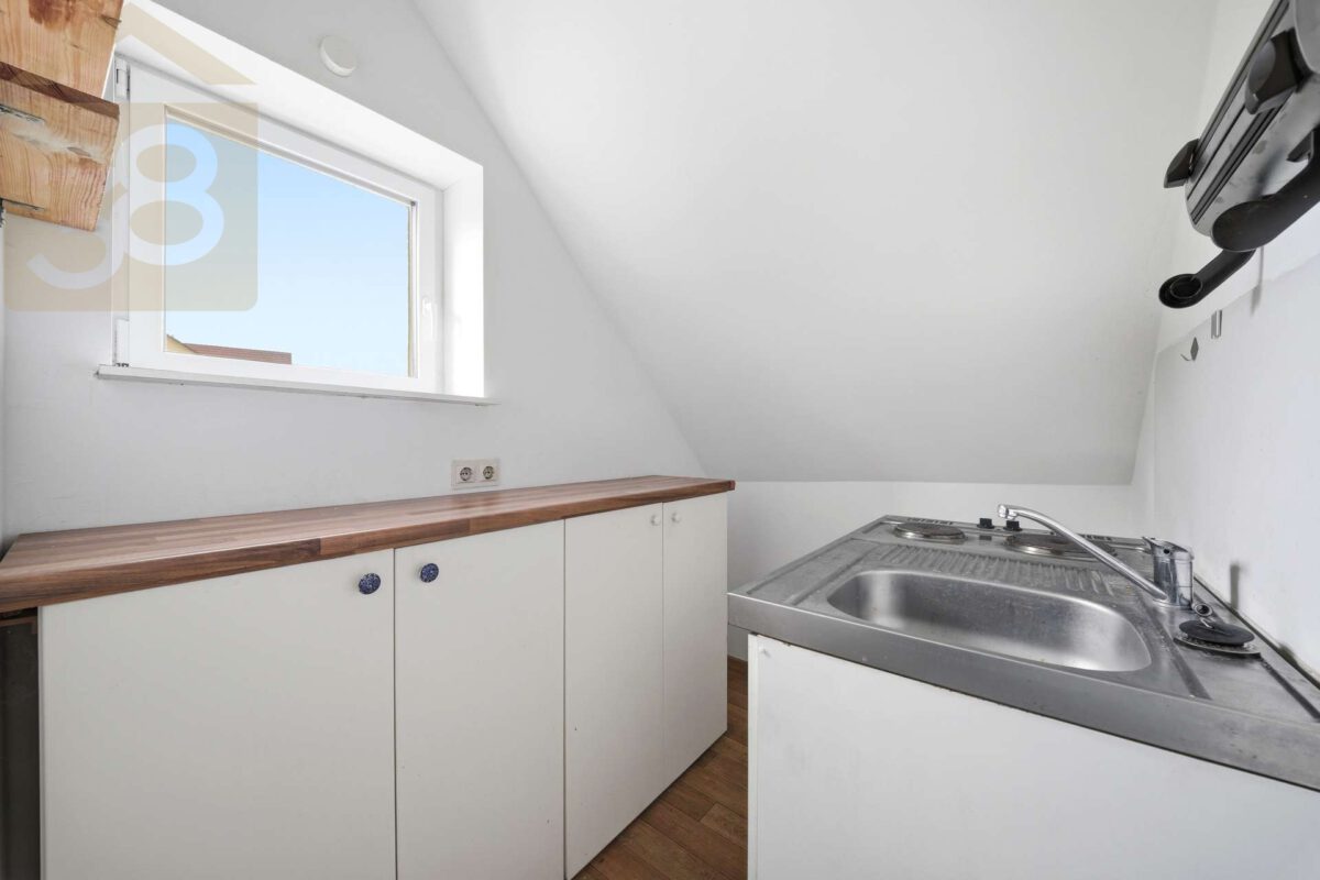 Küche (1-Zimmer-Wohnung)