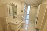 Badezimmer - Vermietete 2-Zimmer Wohnung mit Tiefgarage und Balkon Steimker Gärten! Meine Wohnung = Mein Makler!