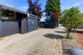 Garage - Modernisiertes Zweifamilienhaus mit großem Garten, Sauna und Garagen! Meine Immobilie=Mein Partner!