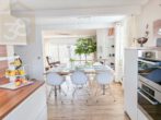 Essbereich - Charmante Doppelhaushälfte mit Kamin, Terrasse und Garten in Vorsfelde!