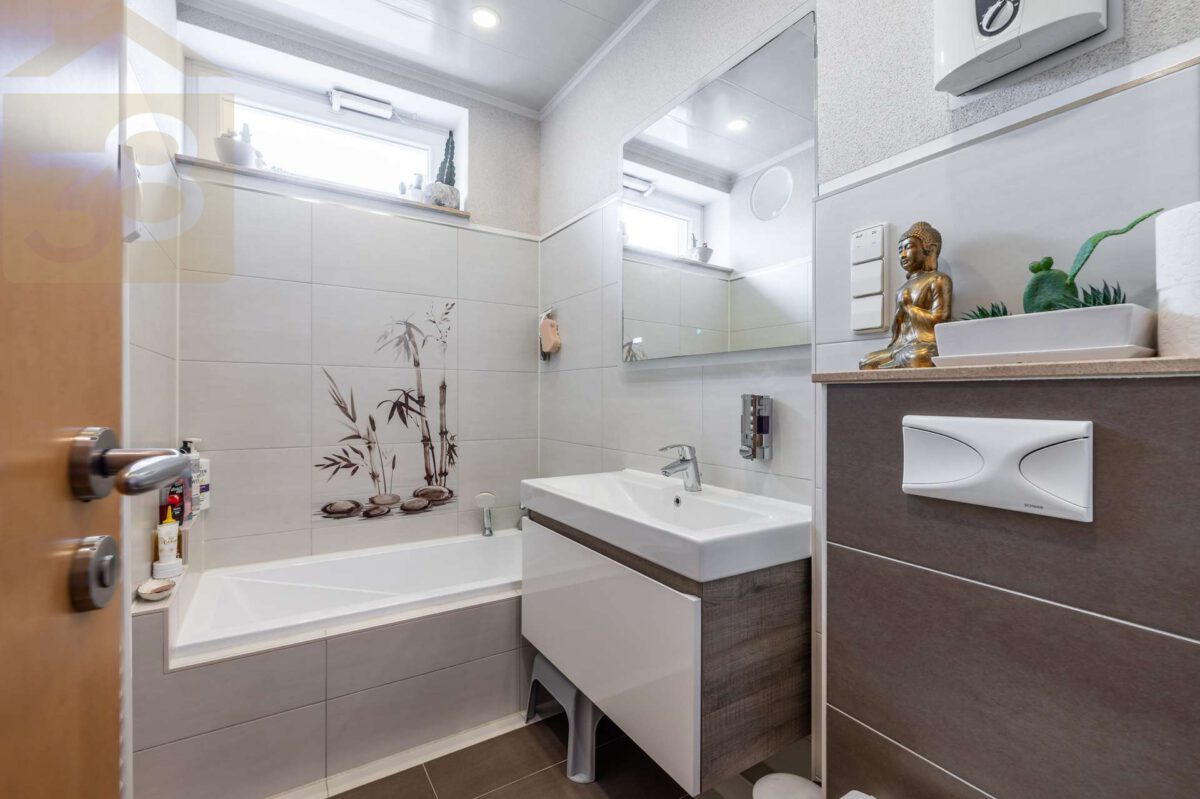 Badezimmer (1)