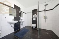 Badezimmer OG