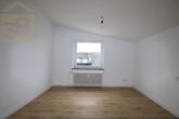 Schlafzimmer - Sanierte 2-Zimmer-Wohnung mit Balkon in attraktiver Wohnlage von Wolfsburg!