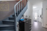 Treppe - modernisiertes Reihenmittelhaus mit überdachter Terrasse in Vorsfelde! Mein Haus = Mein Partner!