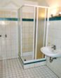 Dusche - 14 vermietete Wohneinheiten bei Bad Helmstedt als Kapitalanlage! Mein Haus = Mein Makler!