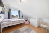Schlafzimmer DG